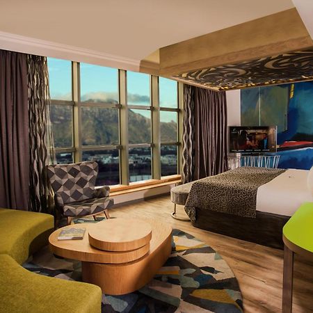 Hennessy Park Hotel Quatre Bornes Eksteriør billede