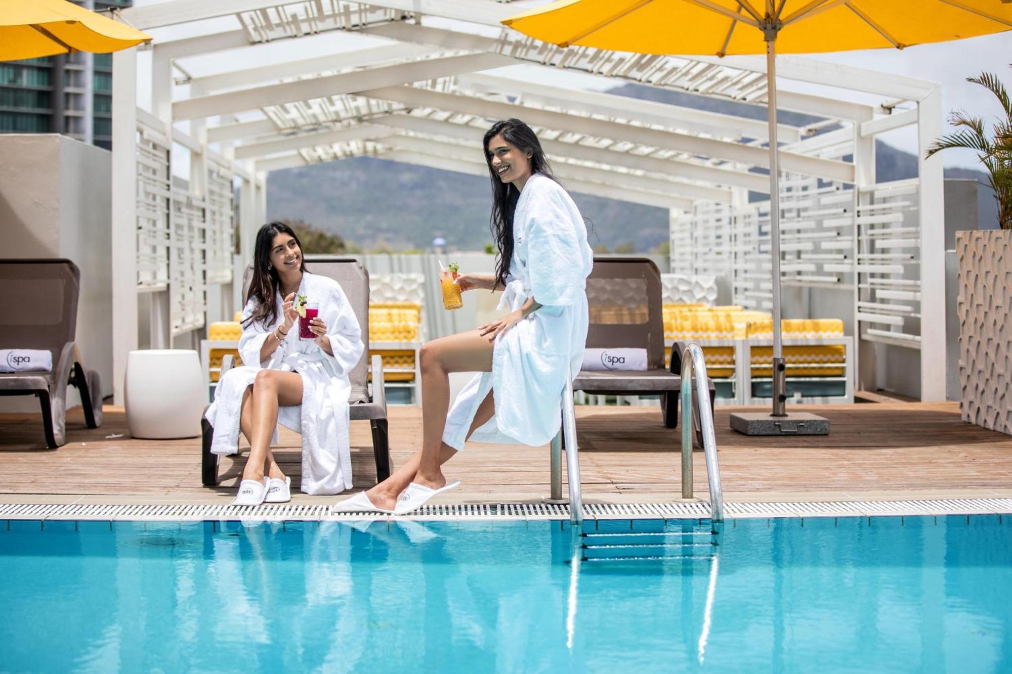 Hennessy Park Hotel Quatre Bornes Eksteriør billede